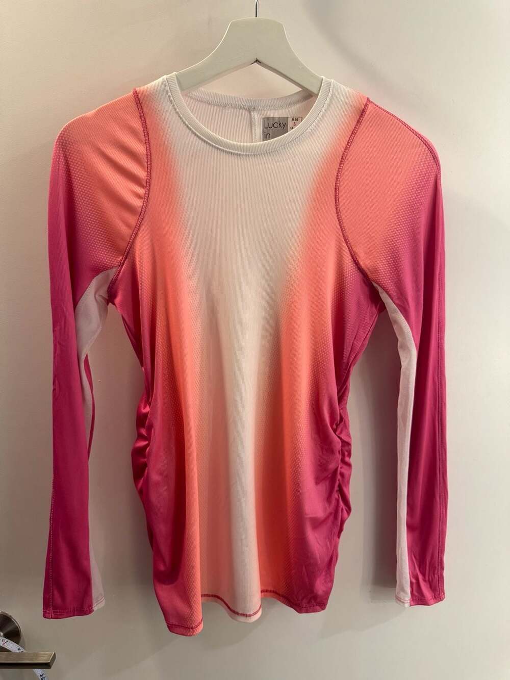 Lucky in Love Long Sleeve Ombre Athletic Top Size S (4-6)